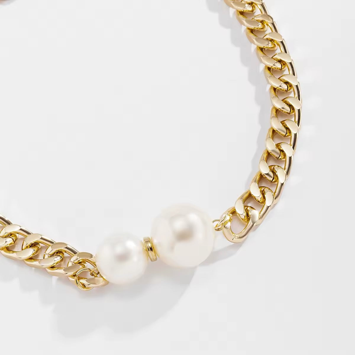 Collier Alina
