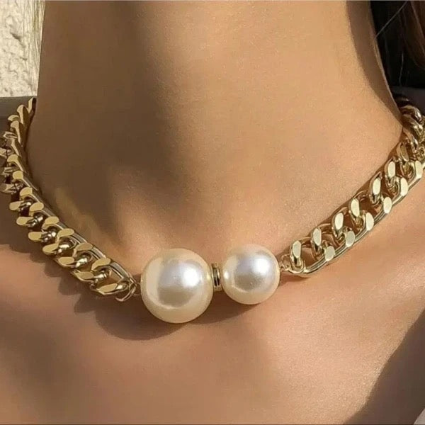 Collier Alina